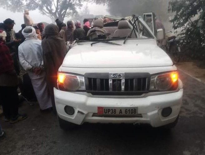 Bolero collided with tractor-trolley, woman dead two other died in road accidents