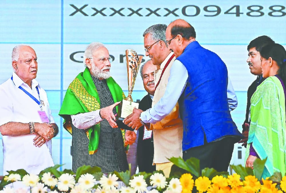 PM Narendra Modi Honored Uttarakhand to Krishi Karman Award karnataka