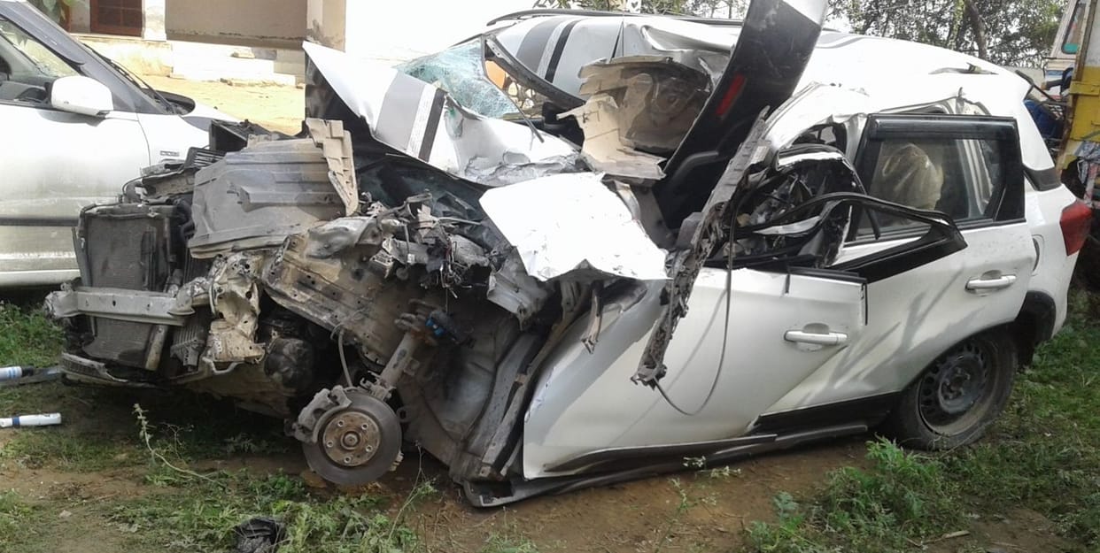 Youth killed in accident, four companions injured