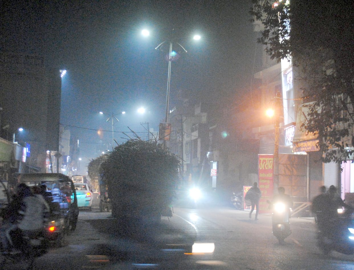Sunshine comes, people get relief from cold
