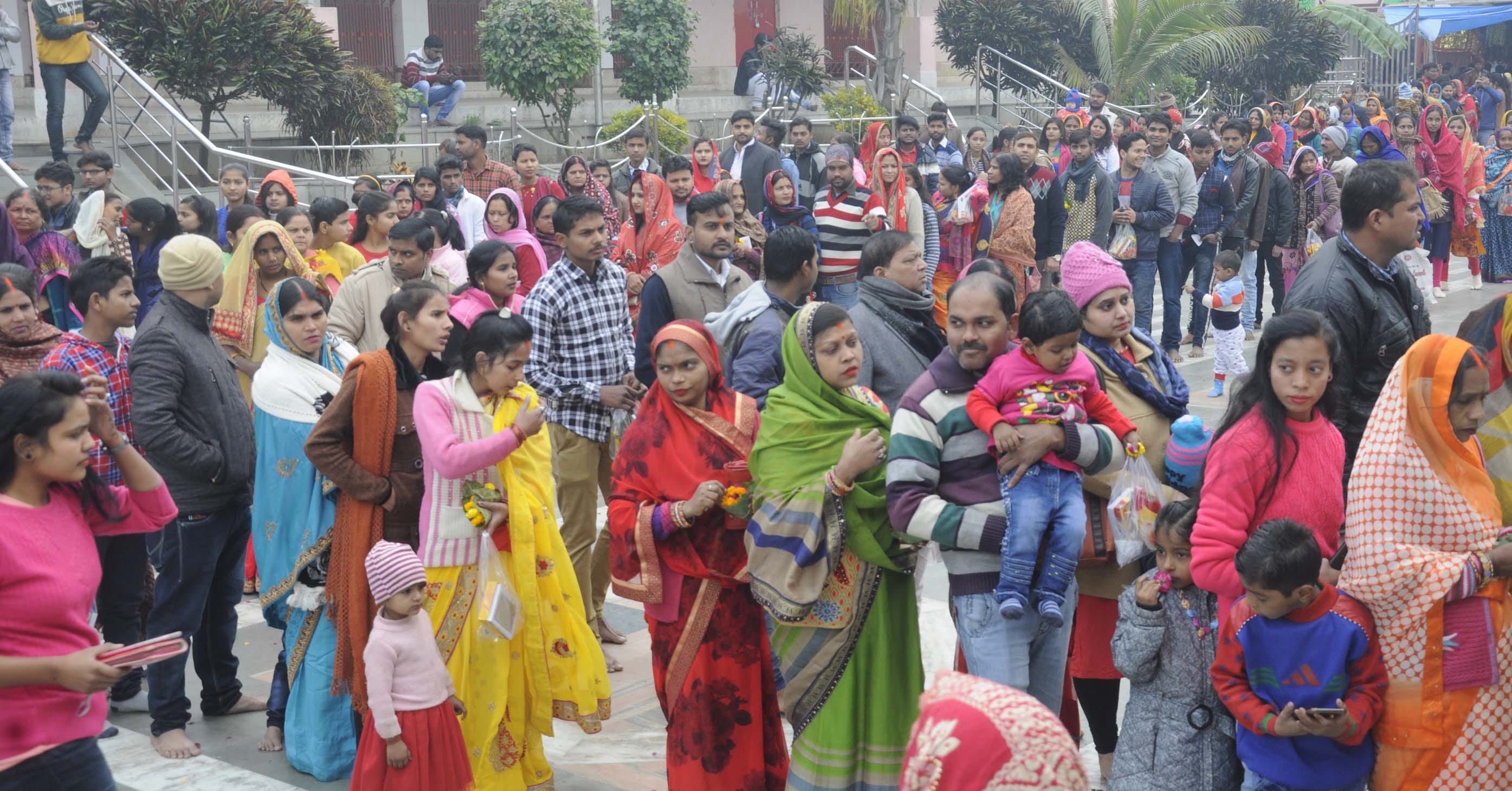 Enthusiasm overwhelms the cold, Belha drowns in New Year's celebration