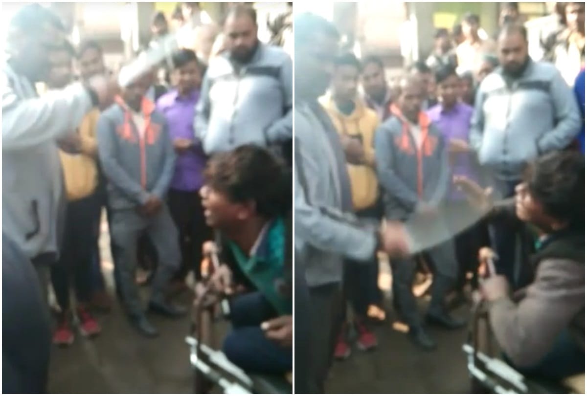Municipal personnel beat up Divyang on charges of theft in faridabad