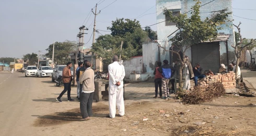 shopkeeper shot dead
