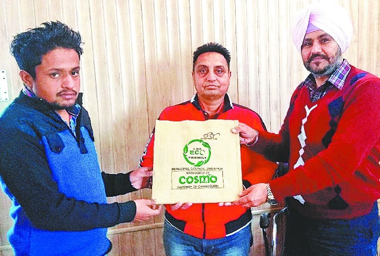 Property Tax, Zirakpur launches initiative to eliminate plastic carry bags