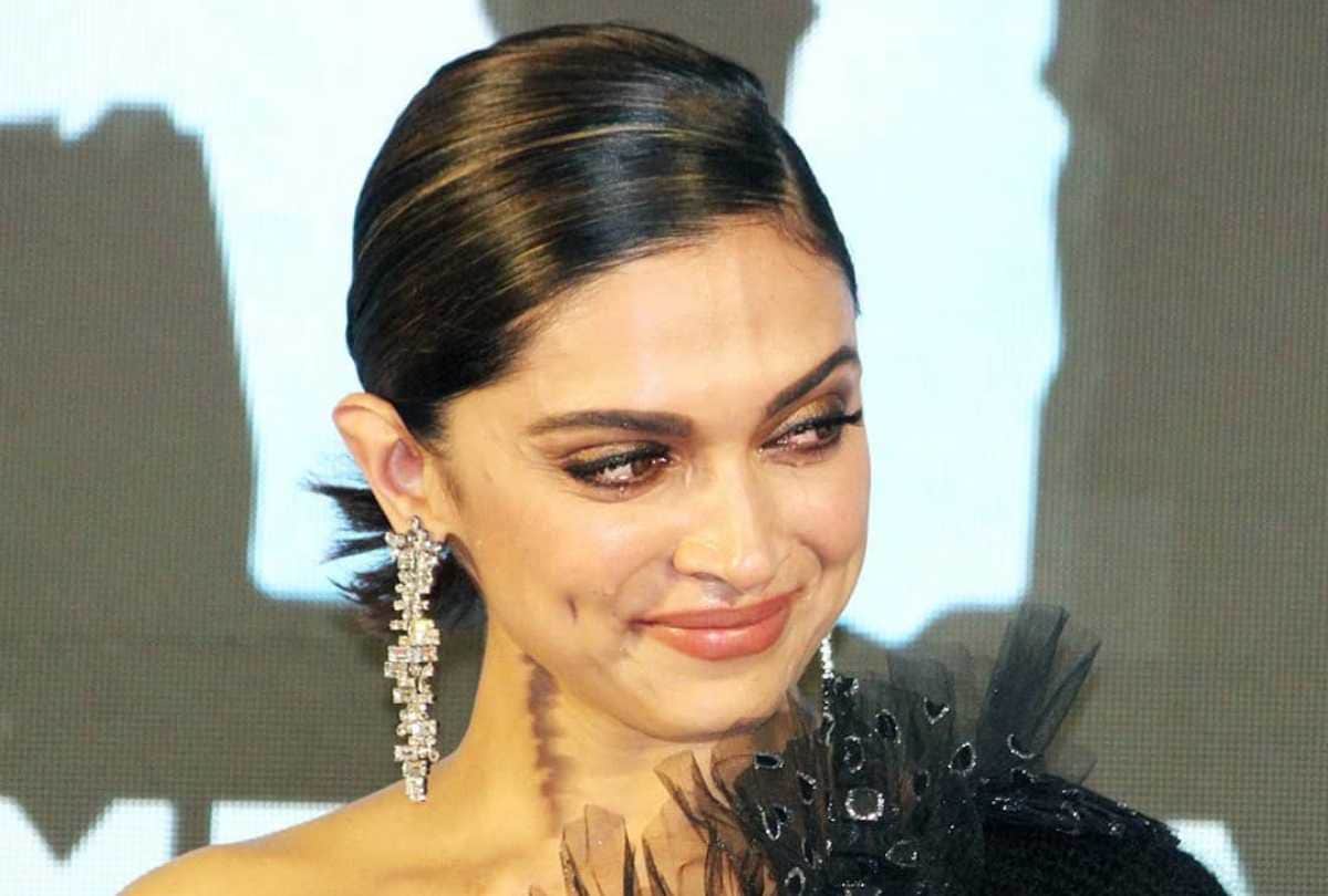 Deepika Padukone Chhapaak title track launch Gulzar says in our time actress in film only for songs