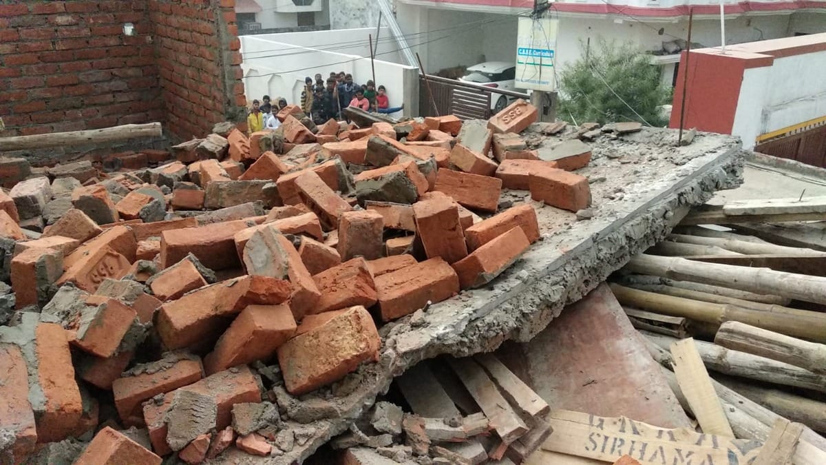 Under construction home collapse one laborer dies being buried under debris two injured mau