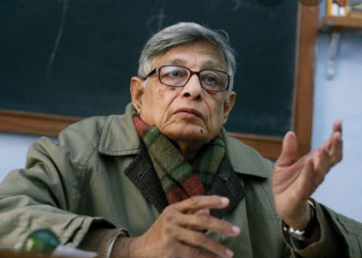 Governer Was misrepresenting Maulana Azad Gandhi