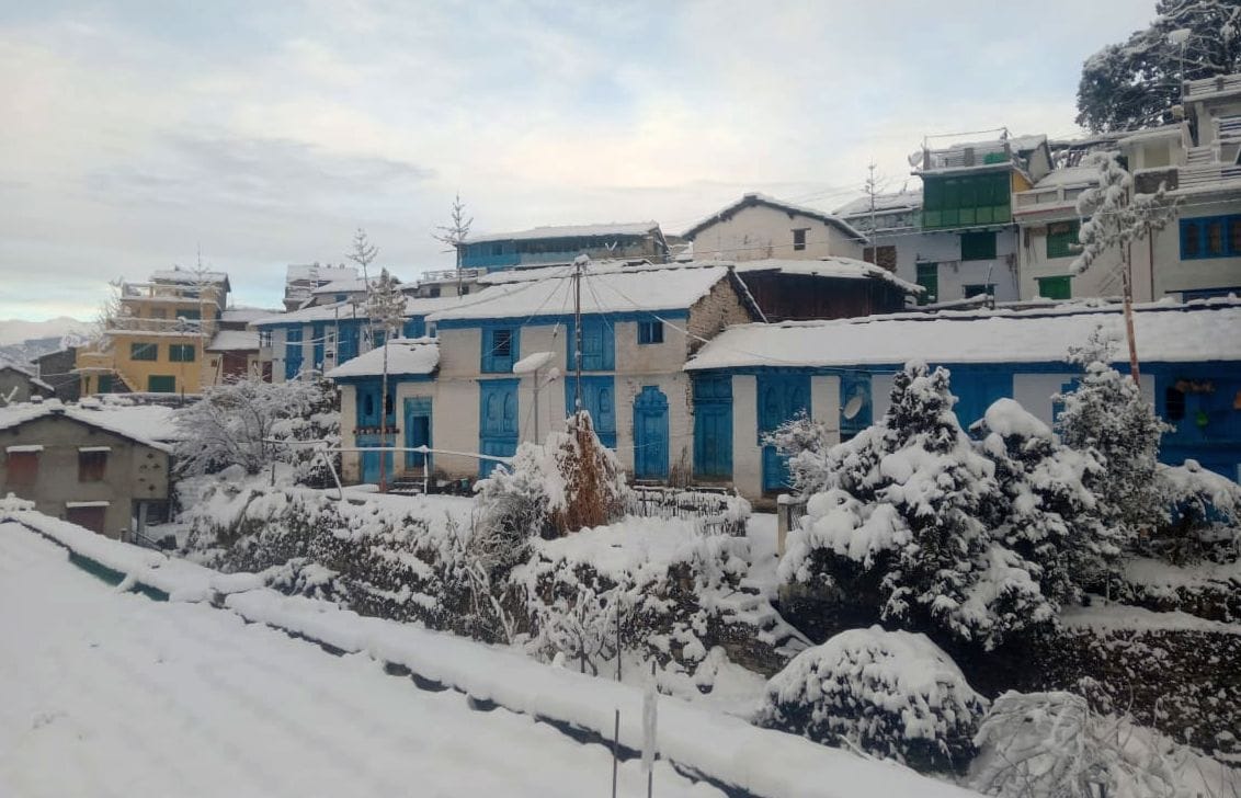 Munsiyari and Dharchula, snowfall on the peaks of the city