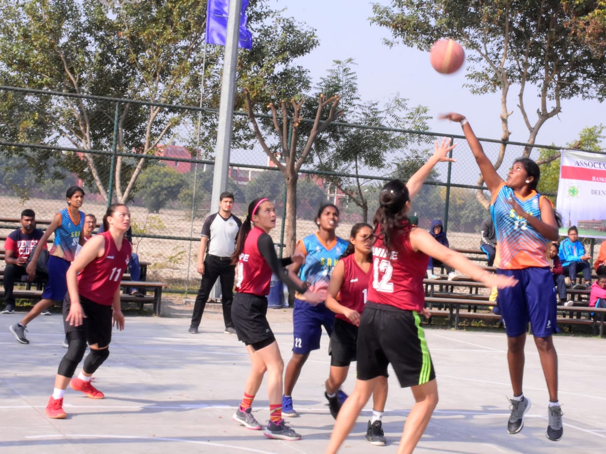 womens basketball-jmi and mgkv beat mumbai university