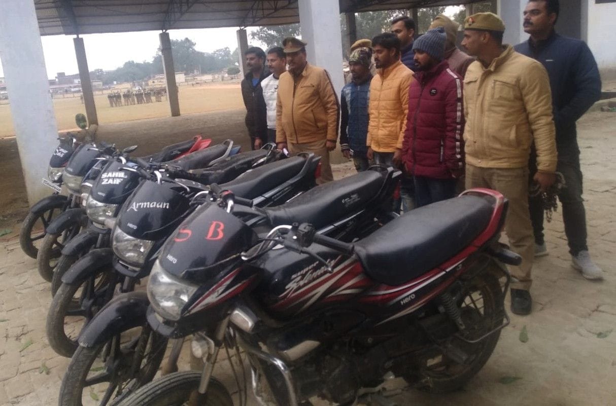 Three thieves arrested with six stolen bikes