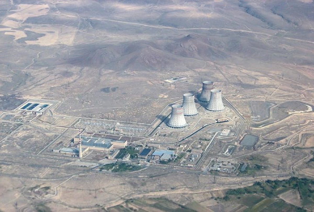 People of Metsamor City In Armenia live under the shadow of fear death hovers all the time