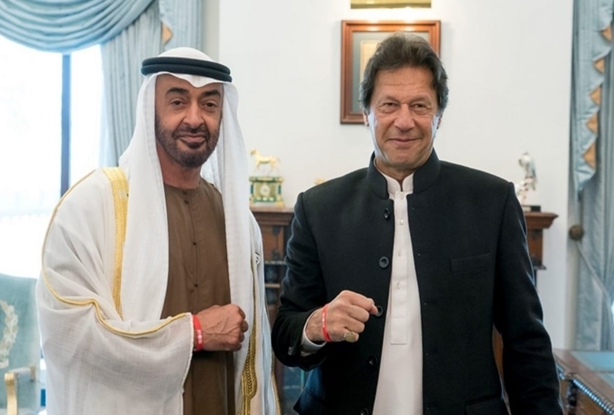 Pakistan gets 200 million dollar from UAE for economic projects