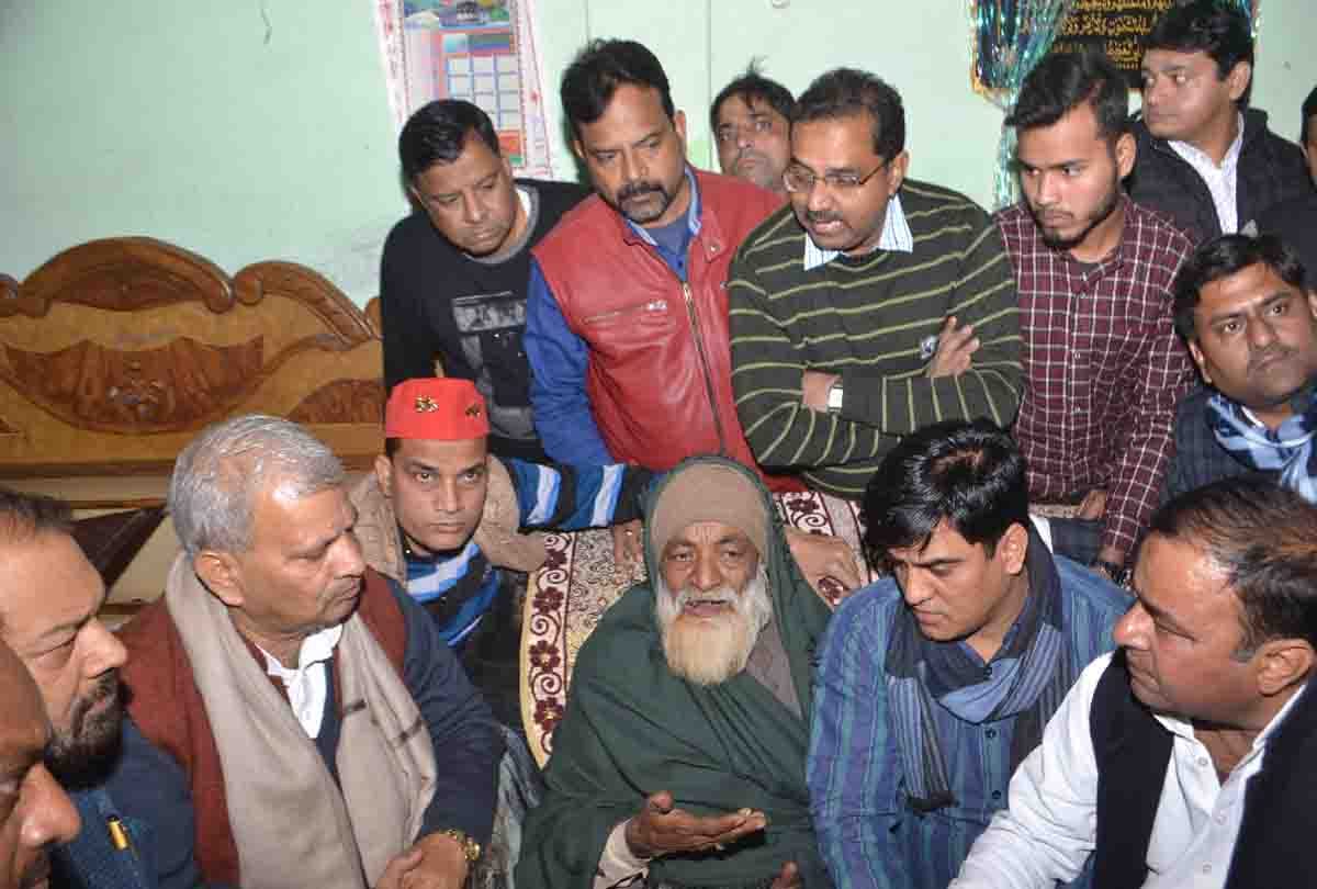 SP state president met family members of miscreants killed in violence