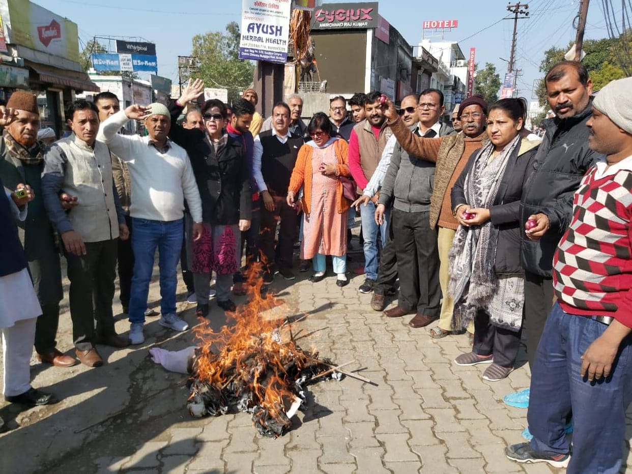 Congress now slams against uttarakhand government on inflation