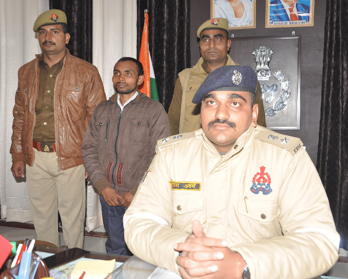 Man arrested who cut rail track for got his girlfriend in haldharpur mau