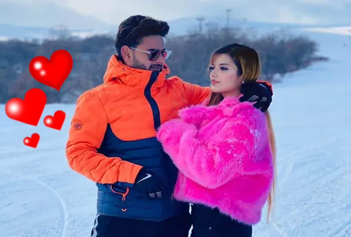 Isha Negi: After Hardik pandya now Rishabh Pant shares photo with Girl friend isha negi