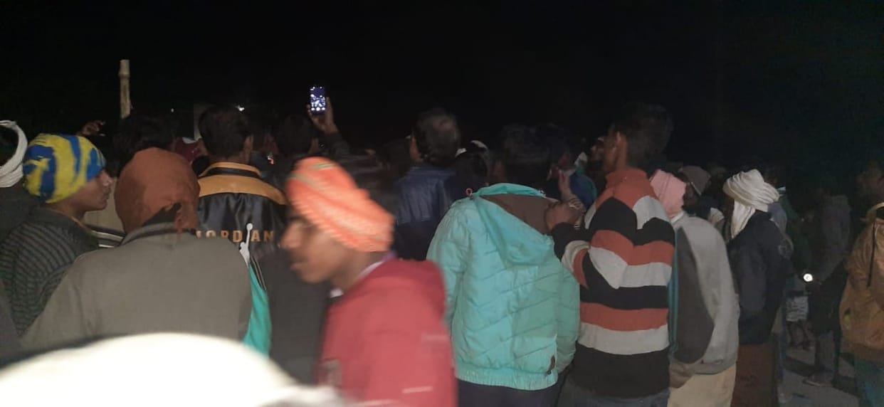 road accedent women death gorakhpur