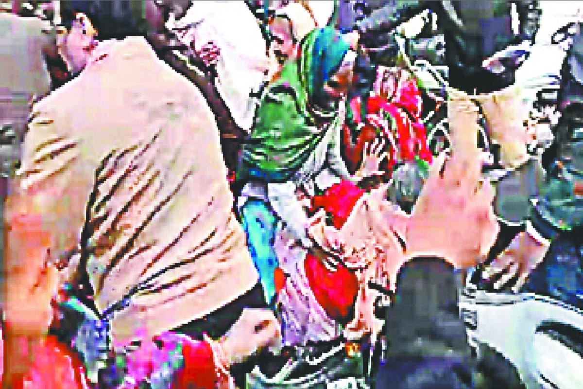 Many women have been injured during blanket distribution in Saharanpur