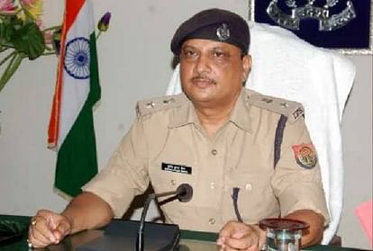 Agra Ssp Transfered Police Inspector And Daroga Before Up Elections