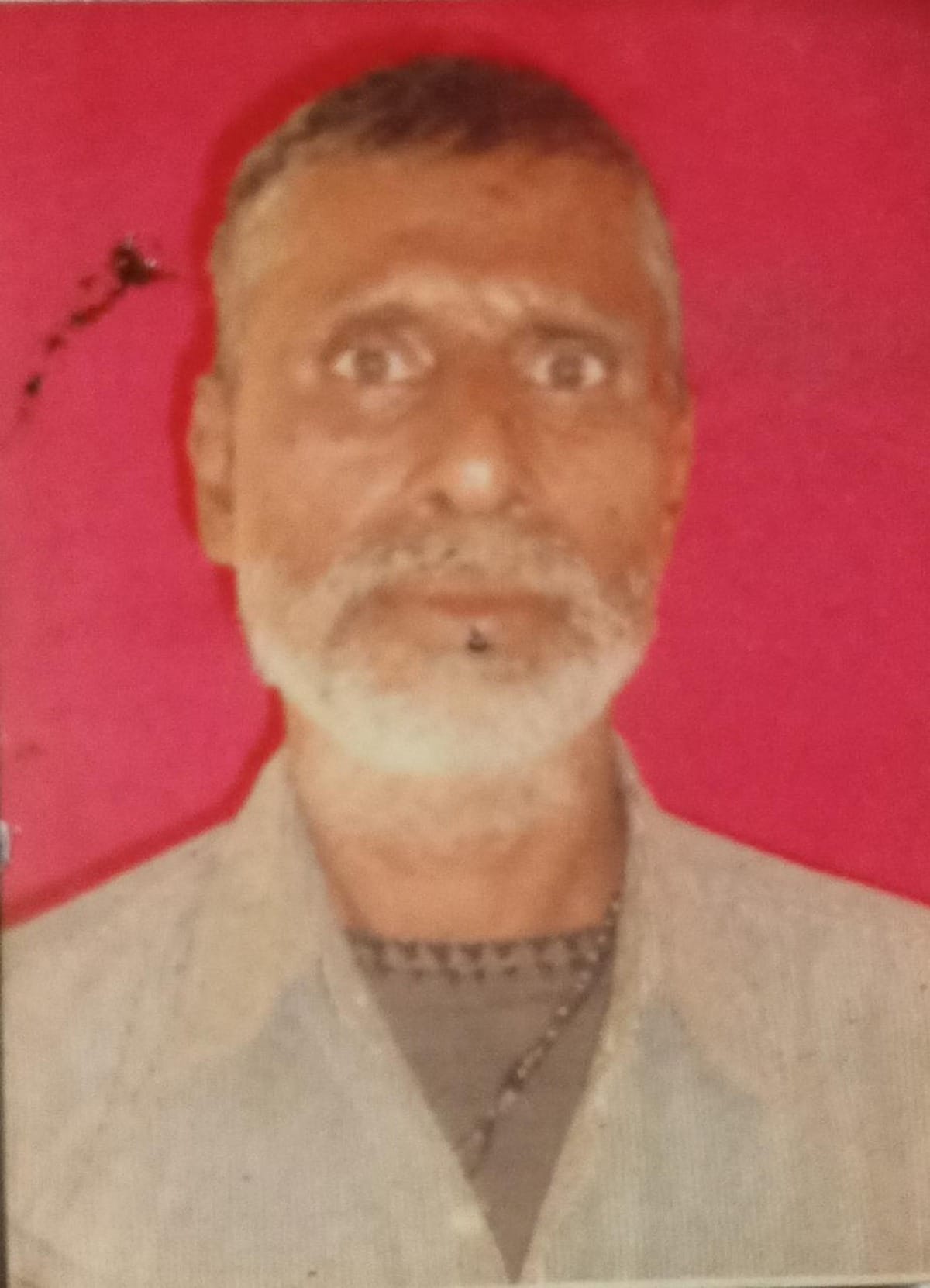 Old man farmer killed firing in mirzamurad varanasi