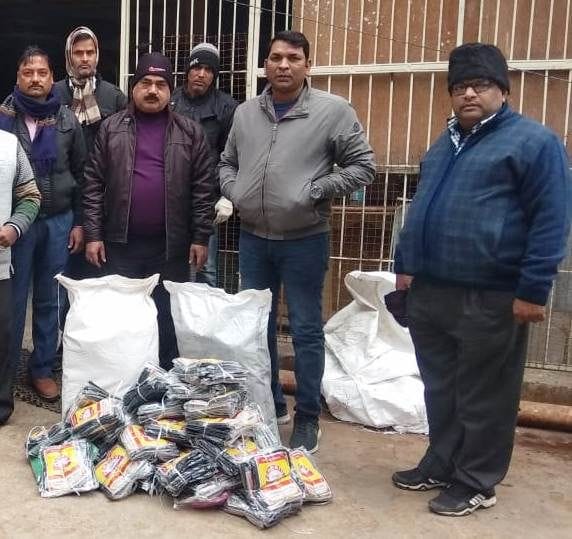 30 Kg polythene seized from godown, 30 thousand penalty