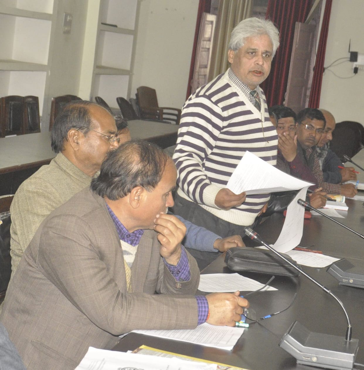 meeting in tet exameeni