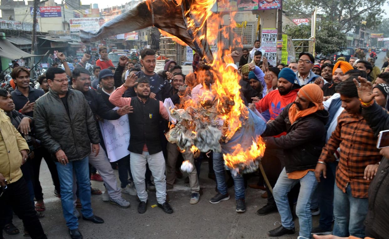 Nankana Sahib: Pakistan PM's effigy burnt, flag also burnt