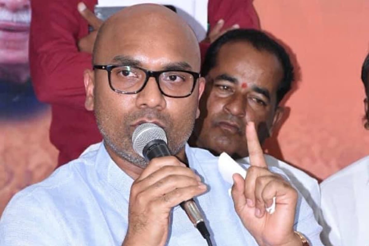 BJP Nizamabad MP Dharmapuri Arvind gave controversial statement on Asaduddin Owaisi