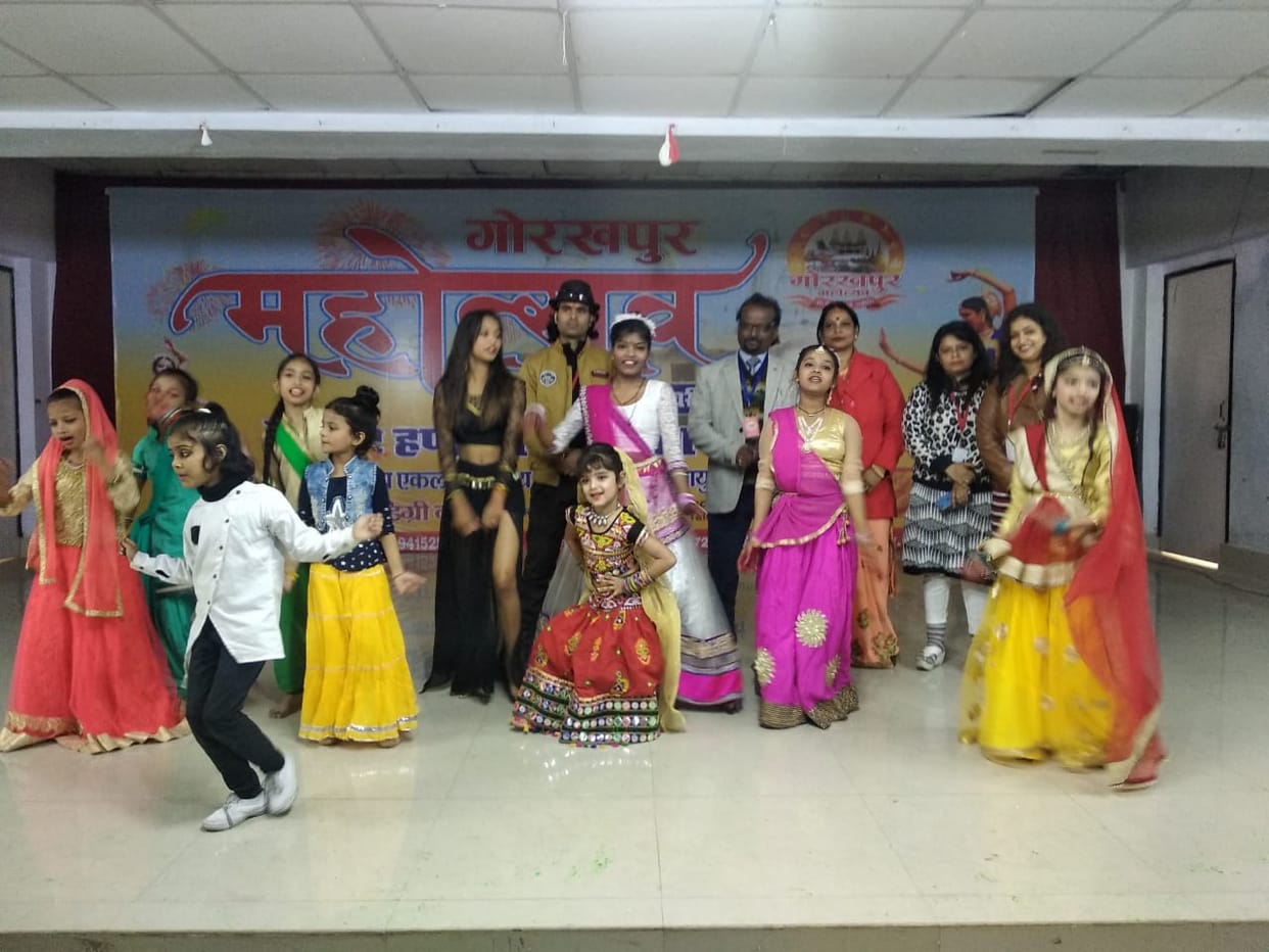 gorakhpur mahotsava, Youth power association organise six places in Nukkad drama