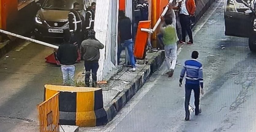 Muzaffarnagar: Demolition at Rohana toll plaza
