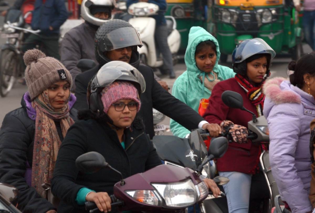 day's maximum temperature recorded 20.2 degrees and minimum temperature of night 13 degrees