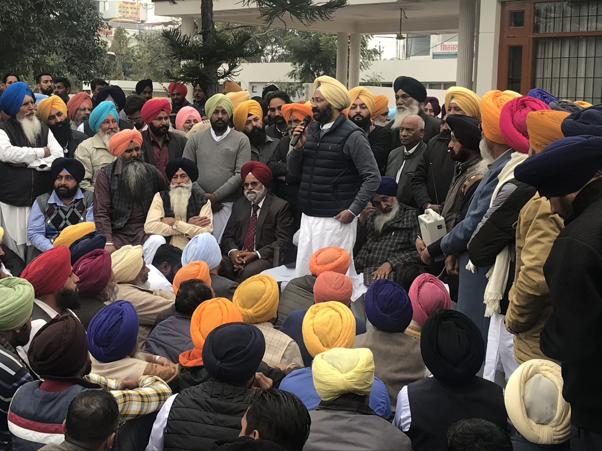 parminder dhindsa meets supporters