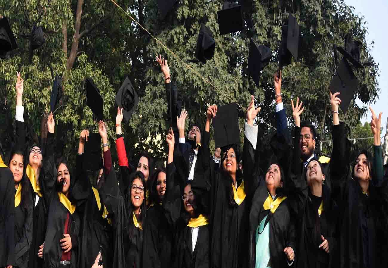 country's Economy is in the hands of chartered accountants in the future