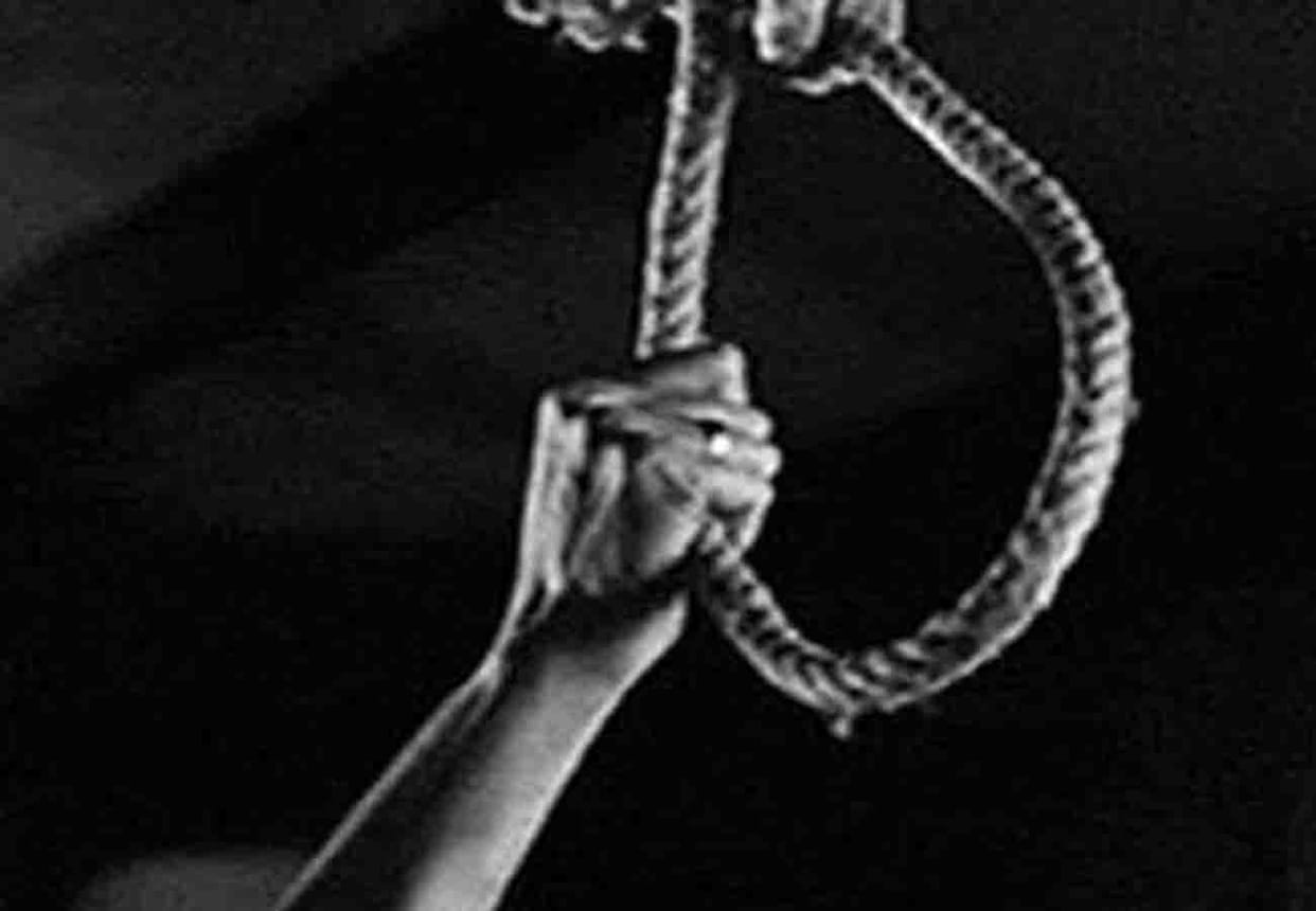 Youth commits suicide by hanging in kanpur dehat