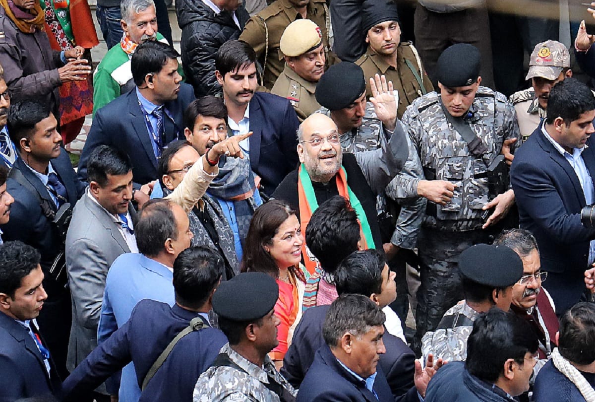 Amit Shah started door-to-door public relations campaign from Lajpat Nagar