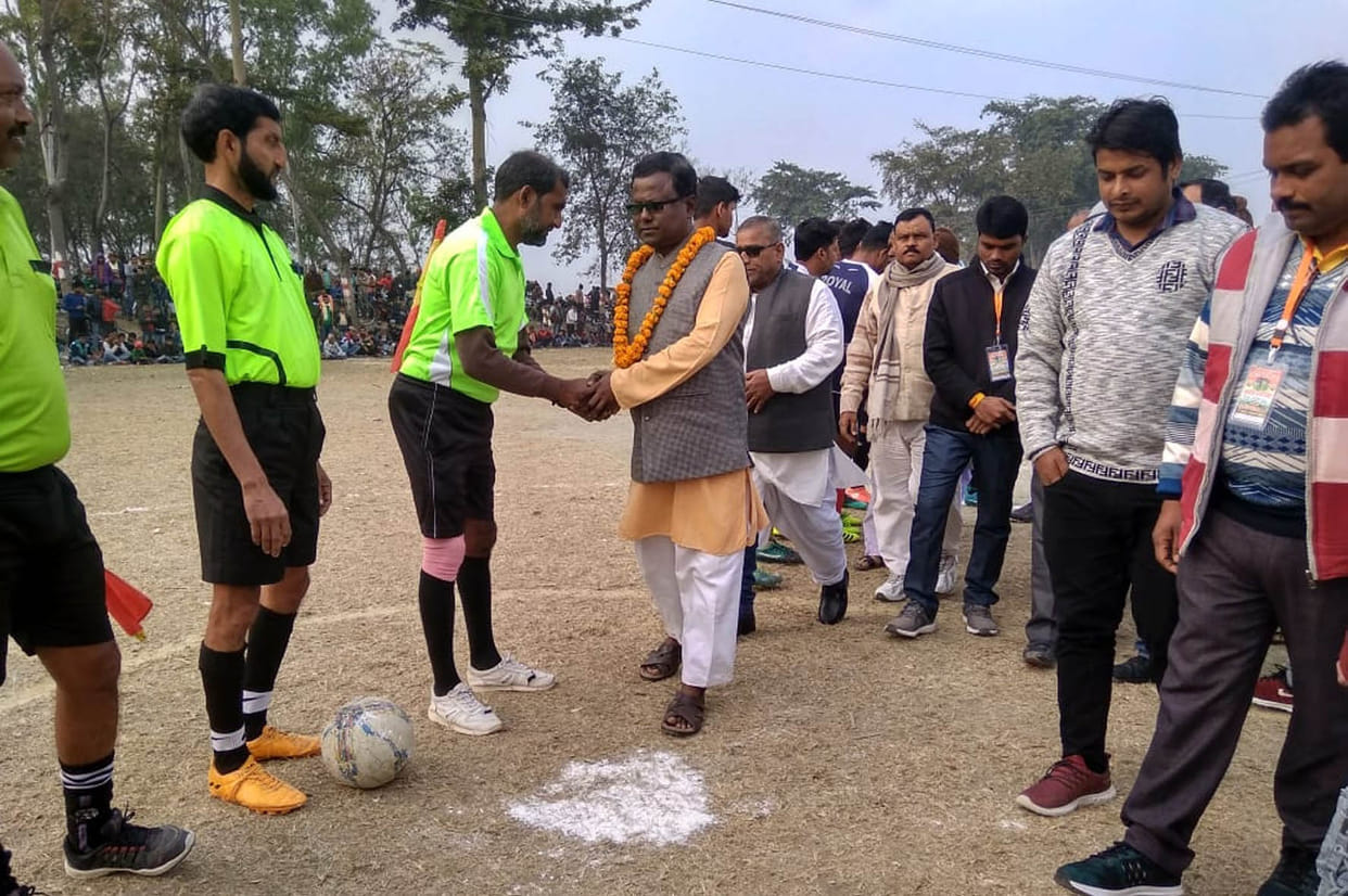 kolkata wins football match