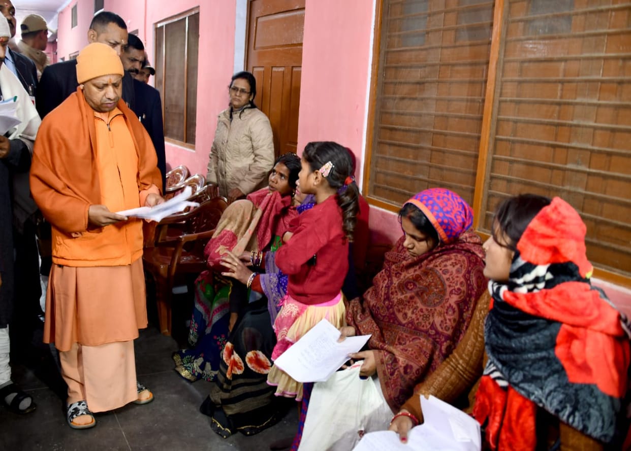 chief minister yogi adityanath janta darbaar gorakhnath mandir live pictures