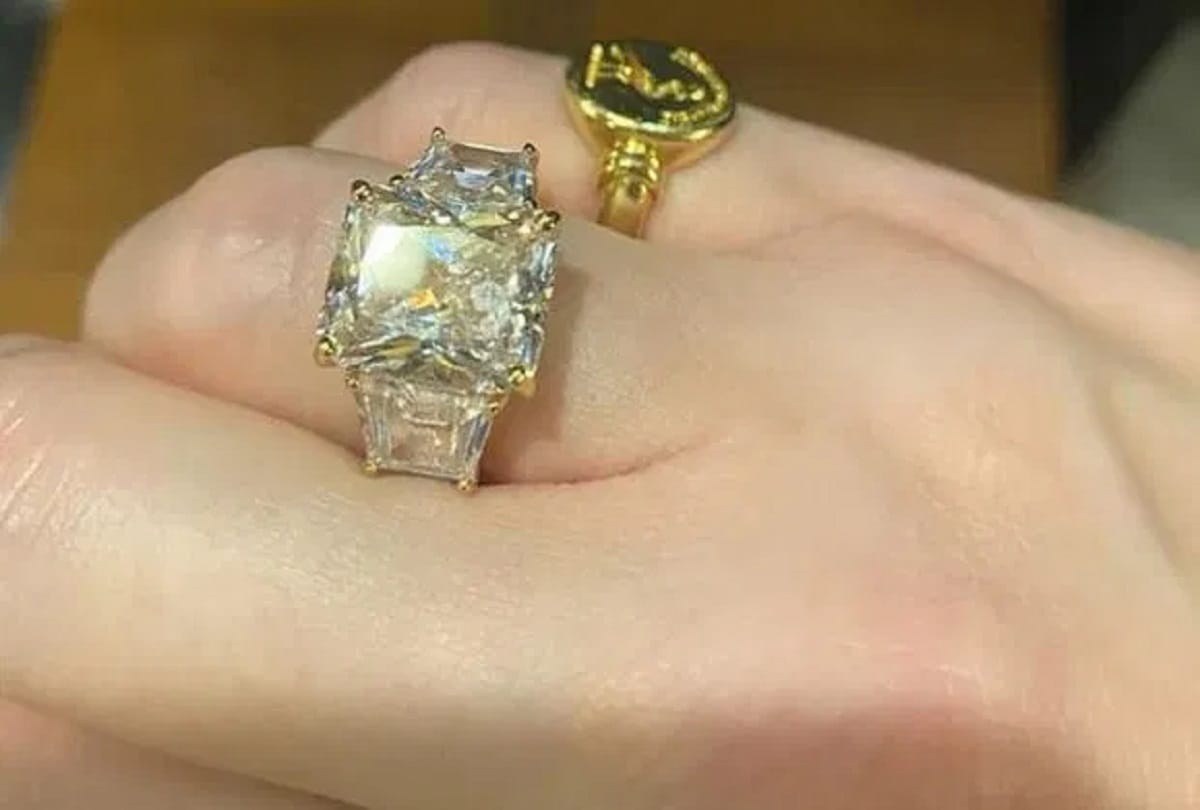 According to the profession wearing gemstone gives success in career