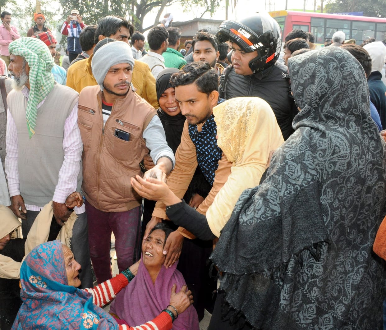 mother and son died in road accident in sambhal