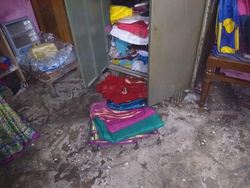 Jewel-cash stolen from the locked house of the son of former municipal councilor