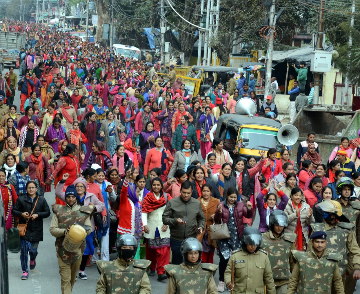 Anganwadi workers traveled to CM house