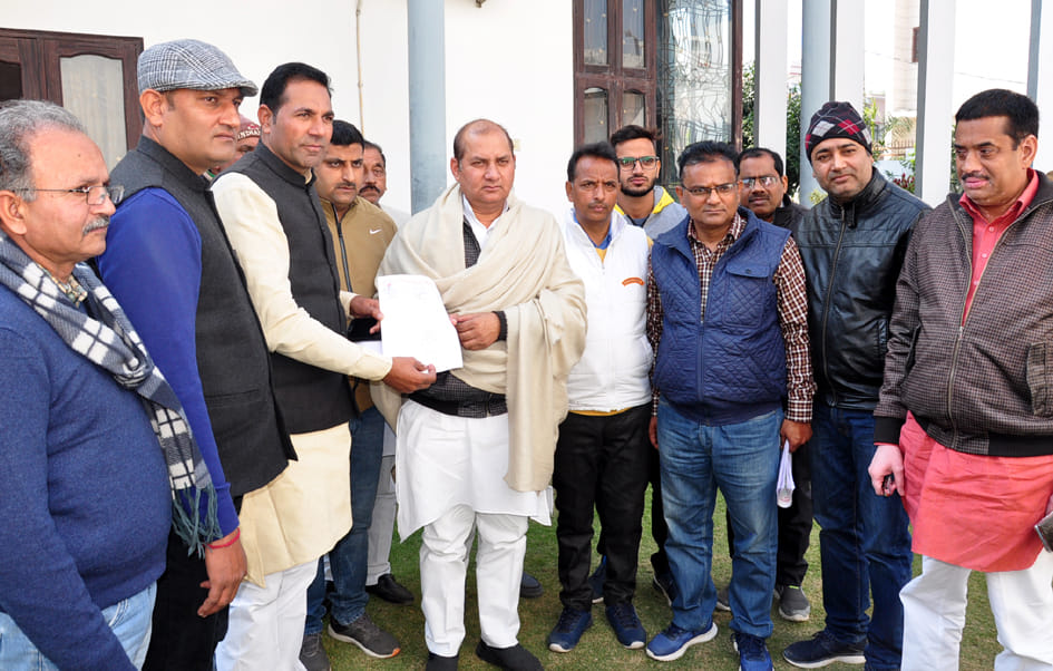 Teachers met MPs and MLAs with problems