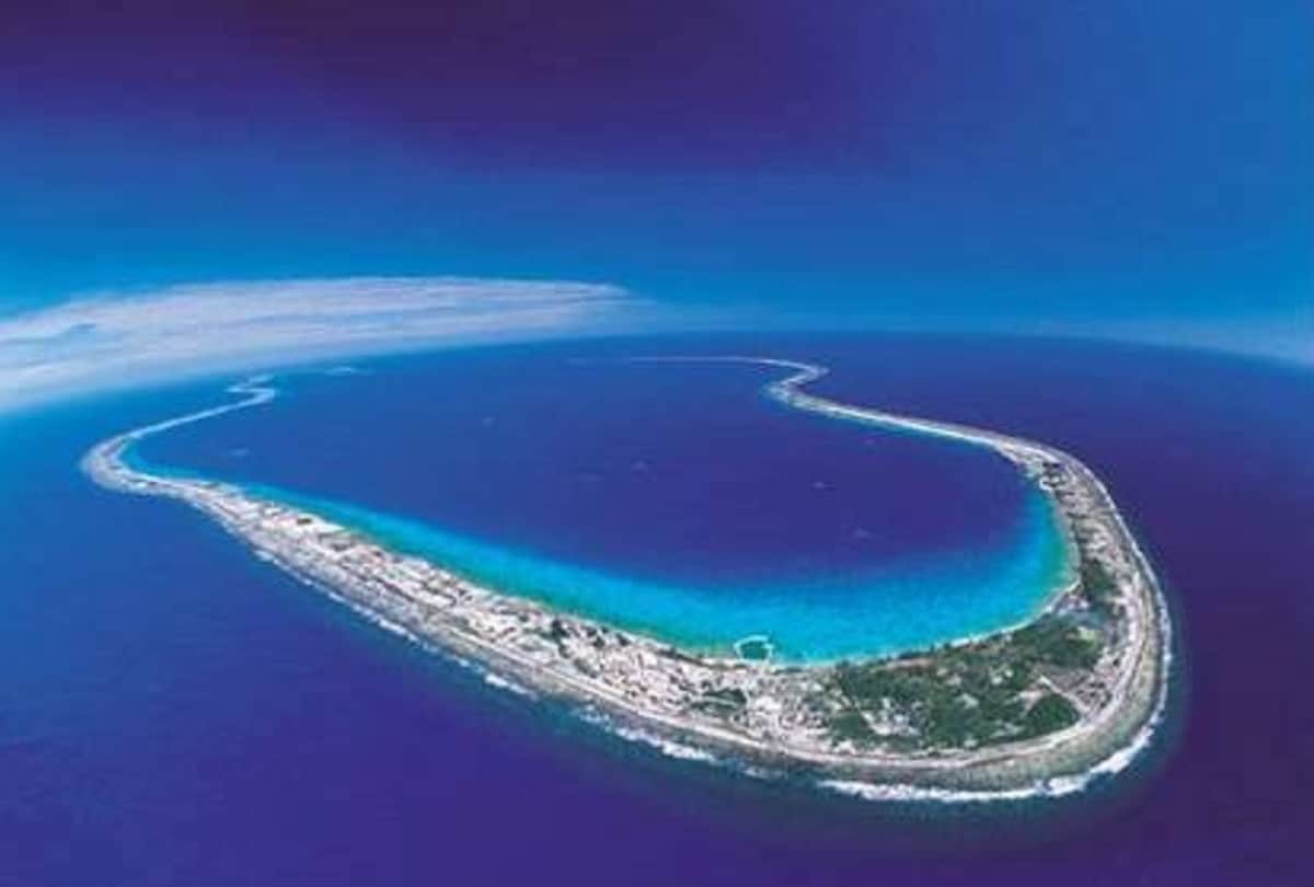 top 10 smallest countries in the world