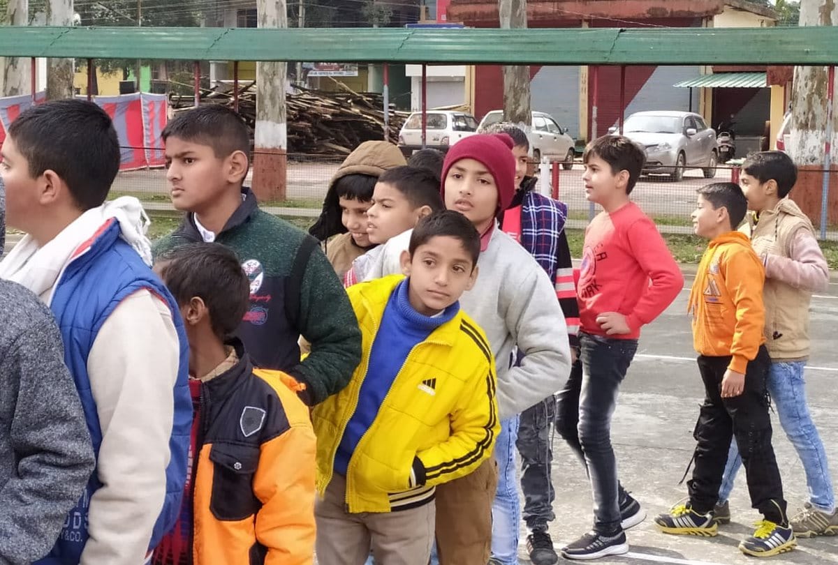 sainik school sujanpur tira today conducted entrance exam 2020