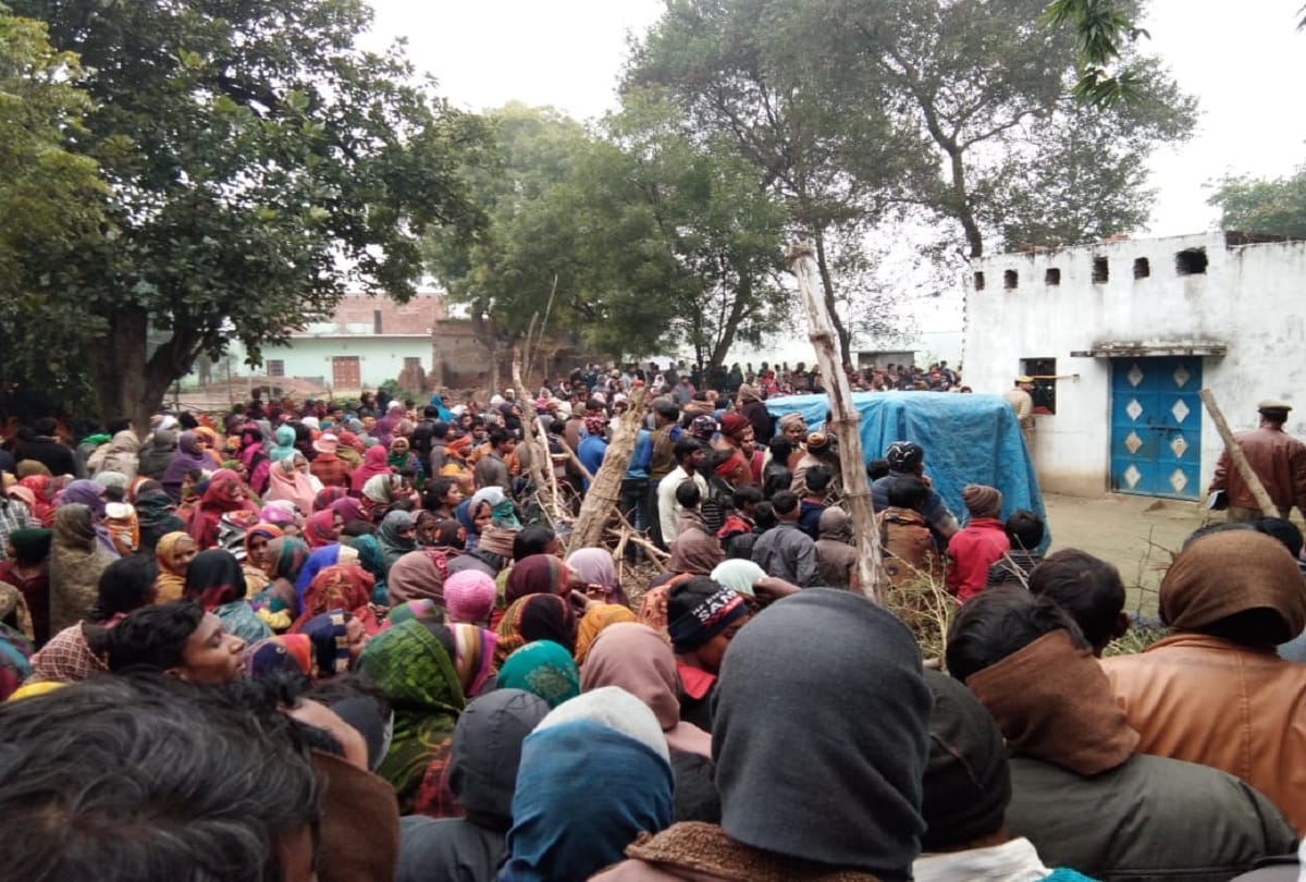 five murder in prayagraj including two children