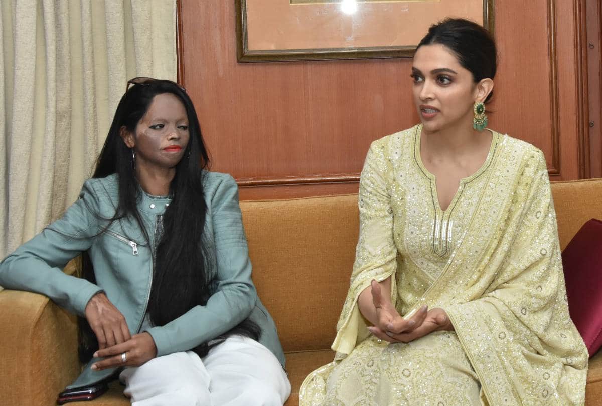 Deepika padukone stepped out on the streets of Mumbai as acid attack survivor Malti of Chhapaak