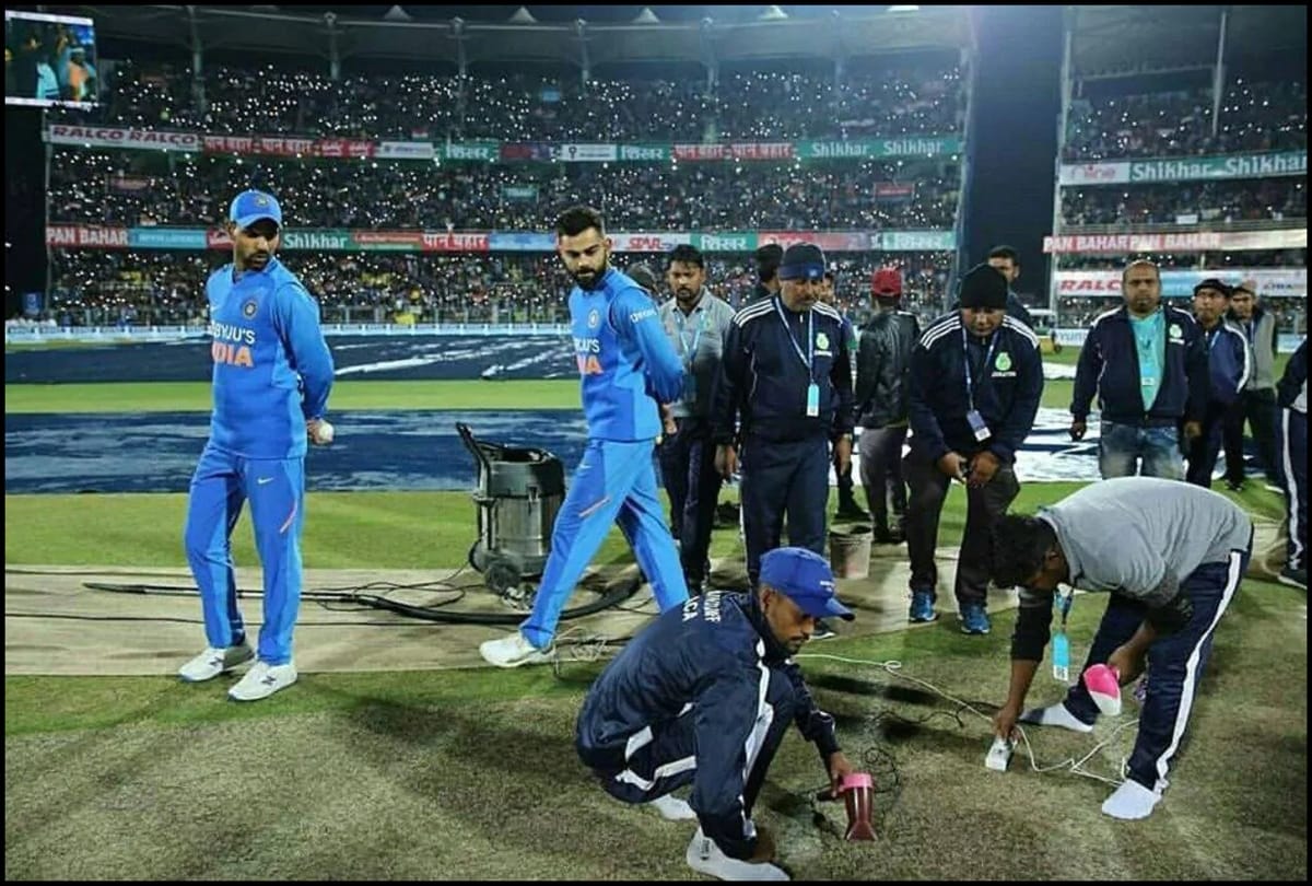 Shikhar Dhawan or KL Rahul, who will be first choice for World T20 as second opener