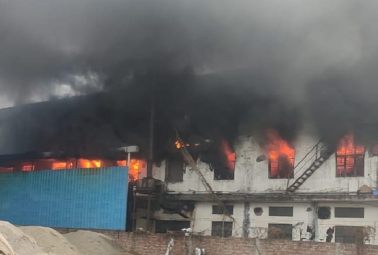 Fire breaks out in Textile factory in Panipat