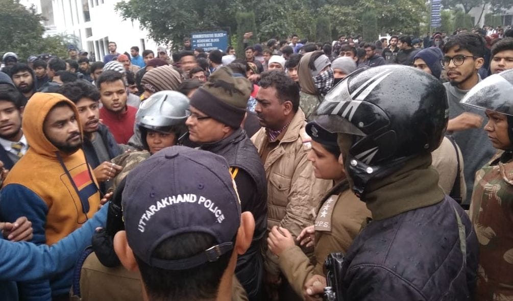 Police cracked sticks in core college