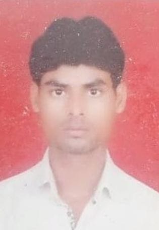 Bike collided with pole, youth dies